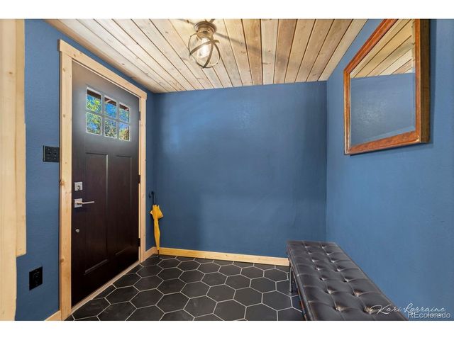 582 Karlann Dr, Black Hawk, CO 80422