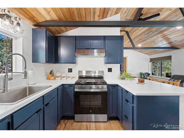 582 Karlann Dr, Black Hawk, CO 80422