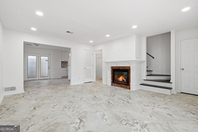236 Mill Creek Place, Roswell, GA 30076