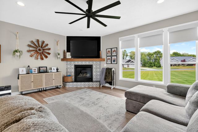 2636 Wood Swallow Avenue, Schoolcraft Twp, MI 49087