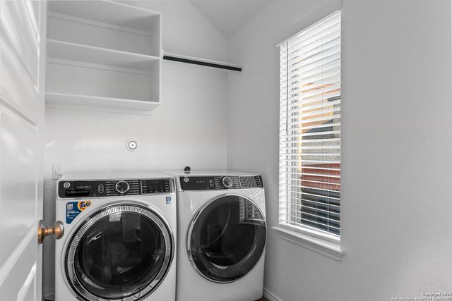 2640 Barkey Spgs, San Antonio, TX 78245