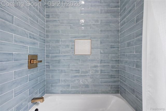 11302 Grayfield, Redford Charter Township, MI 48239