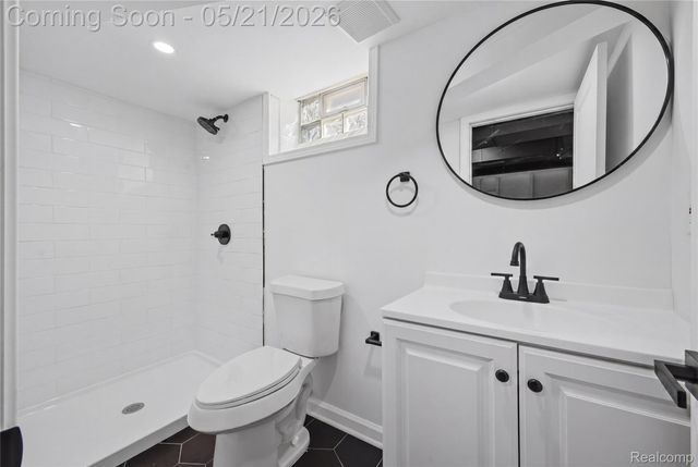 11302 Grayfield, Redford Charter Township, MI 48239