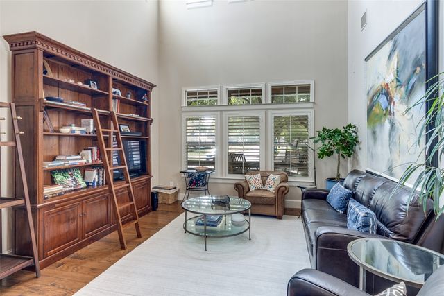 1600 Abrams Road 30, Dallas, TX 75214