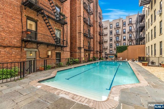 1110 Park Avenue 5L, Hoboken, NJ 07030