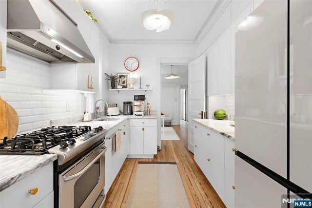 1110 Park Avenue 5L, Hoboken, NJ 07030