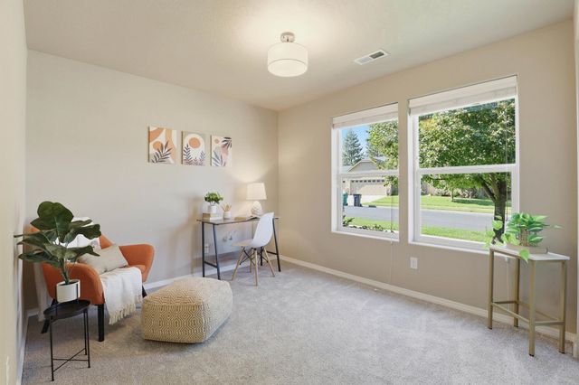 2209 S Lloyd Ct, Spokane, WA 99223