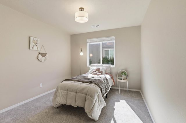 2209 S Lloyd Ct, Spokane, WA 99223