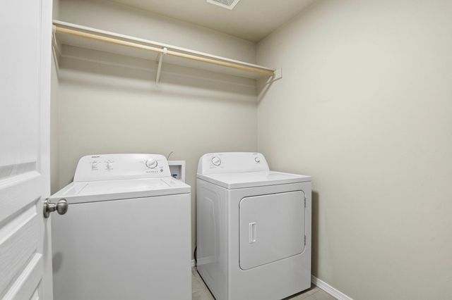 2209 S Lloyd Ct, Spokane, WA 99223