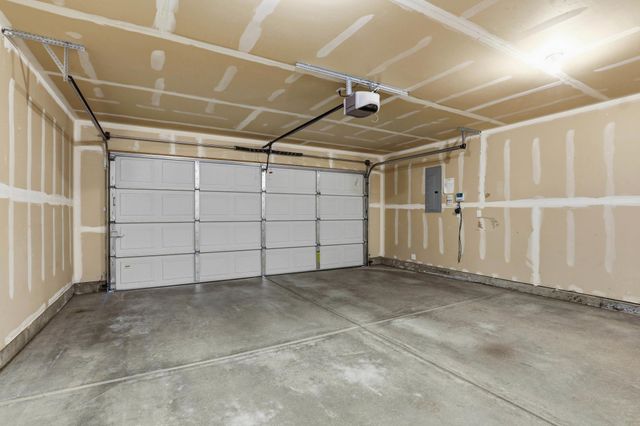 2209 S Lloyd Ct, Spokane, WA 99223