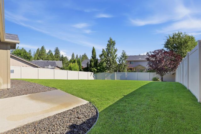 2209 S Lloyd Ct, Spokane, WA 99223