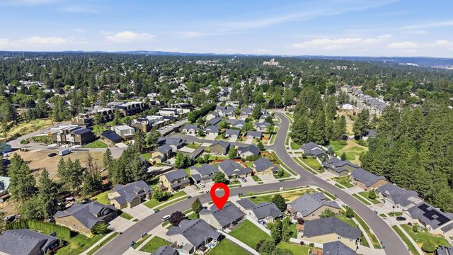 2209 S Lloyd Ct, Spokane, WA 99223