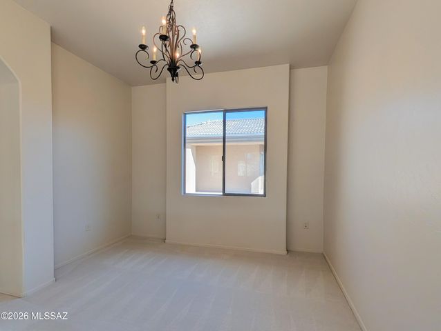 2033 W Acacia Bluffs Drive, Green Valley, AZ 85622