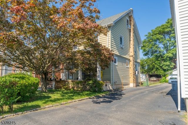 65 Harrison St, Belleville Twp., NJ 07109