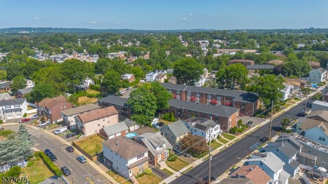 65 Harrison St, Belleville Twp., NJ 07109