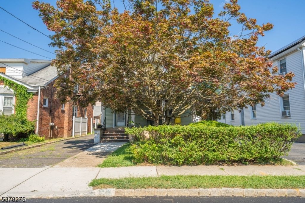 65 Harrison St, Belleville Twp., NJ 07109