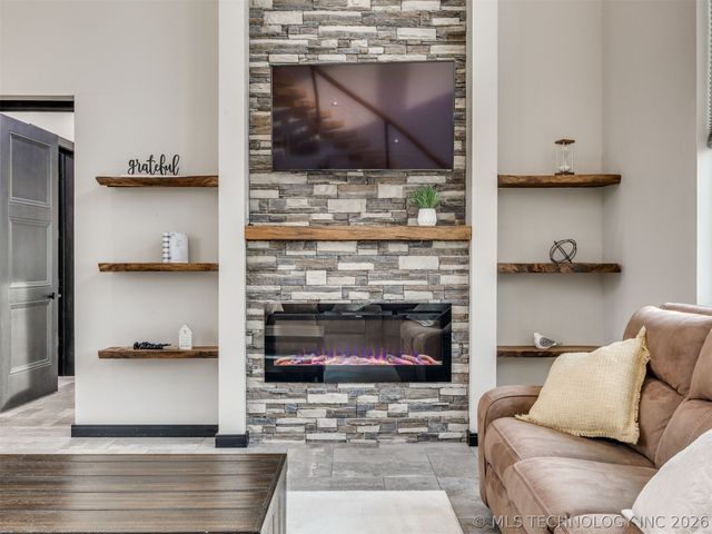 1073 Hidden Ridge Road, Eufaula, OK 74432