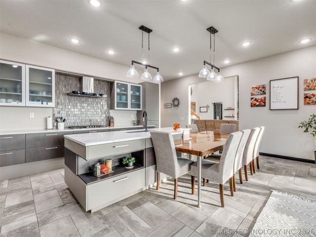 1073 Hidden Ridge Road, Eufaula, OK 74432