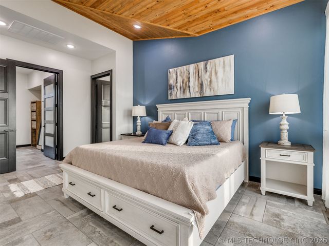 1073 Hidden Ridge Road, Eufaula, OK 74432