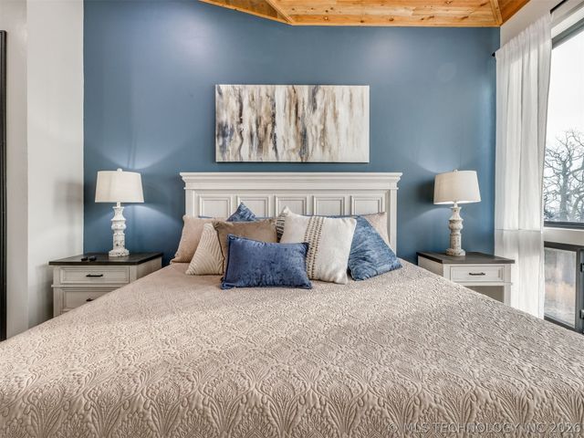 1073 Hidden Ridge Road, Eufaula, OK 74432