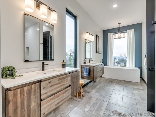 1073 Hidden Ridge Road, Eufaula, OK 74432