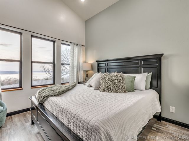 1073 Hidden Ridge Road, Eufaula, OK 74432