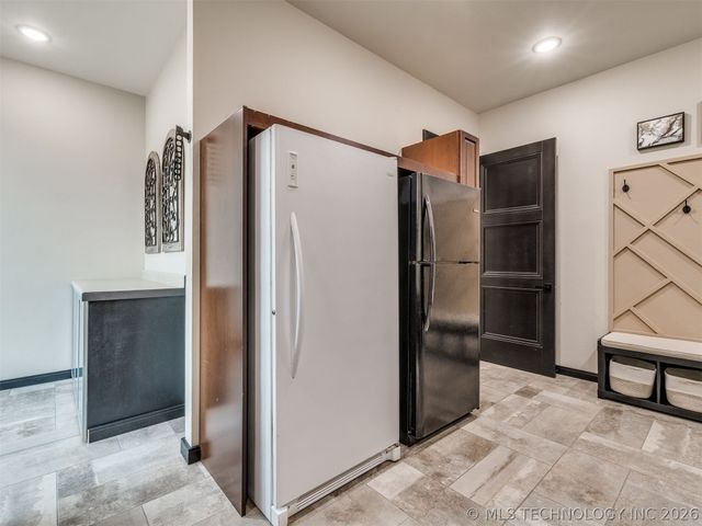 1073 Hidden Ridge Road, Eufaula, OK 74432