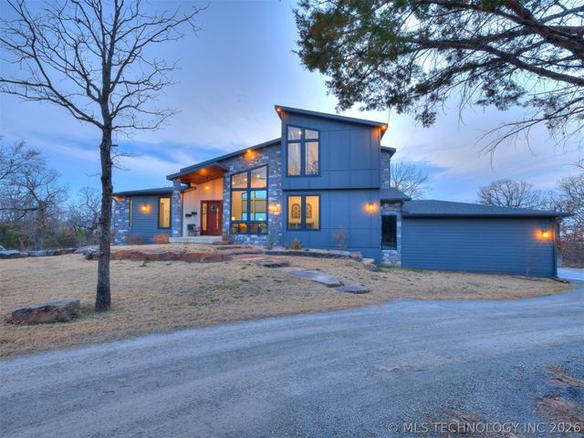 1073 Hidden Ridge Road, Eufaula, OK 74432