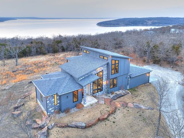 1073 Hidden Ridge Road, Eufaula, OK 74432