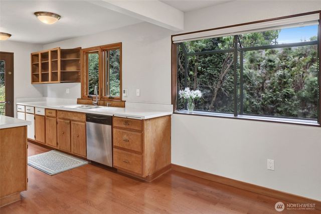 1225 Verona Street, Bellingham, WA 98229