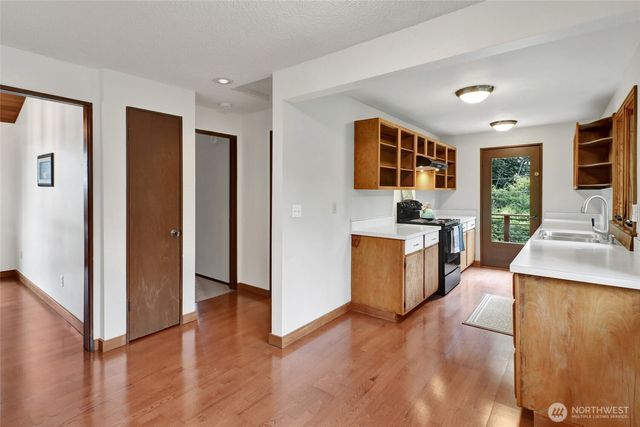 1225 Verona Street, Bellingham, WA 98229