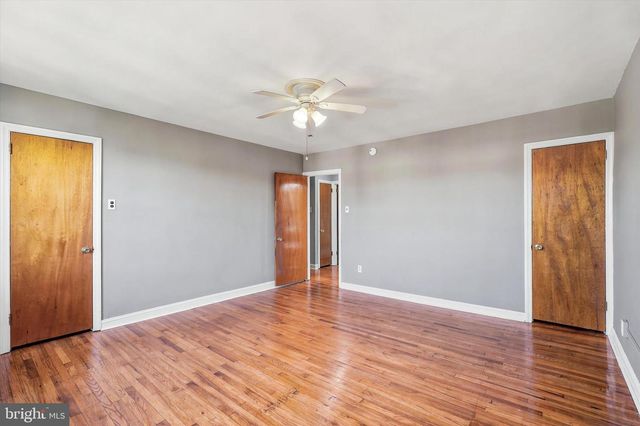 3442 VALLEY GREEN DR, Drexel Hill, PA 19026