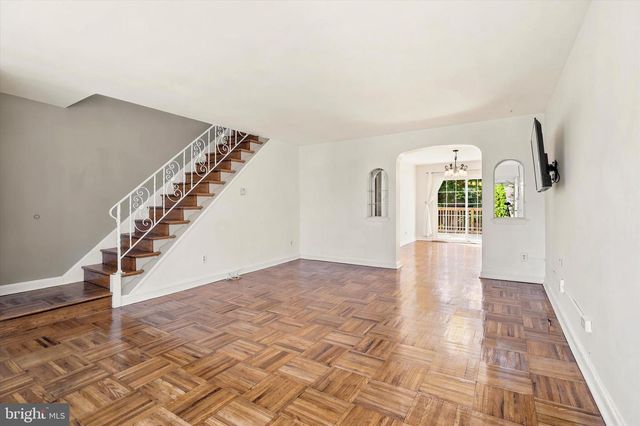 3442 VALLEY GREEN DR, Drexel Hill, PA 19026