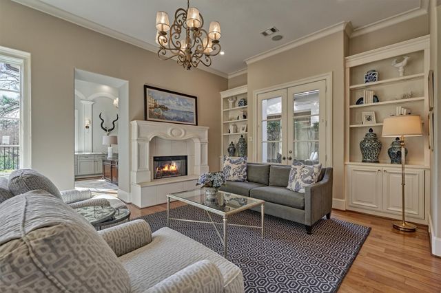 3 Dorset Square, The Woodlands, TX 77381