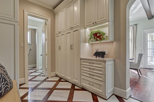 3 Dorset Square, The Woodlands, TX 77381