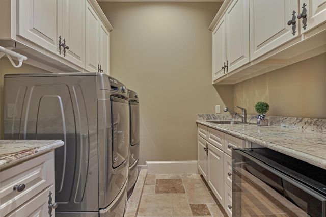 3 Dorset Square, The Woodlands, TX 77381