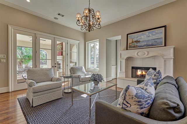 3 Dorset Square, The Woodlands, TX 77381