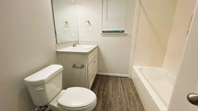 4209 Mallow Street B, Houston, TX 77051