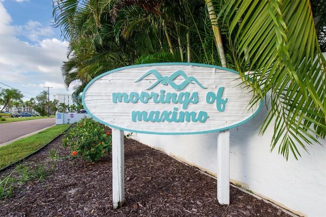 4900 38TH WAY S 302, St Petersburg, FL 33711