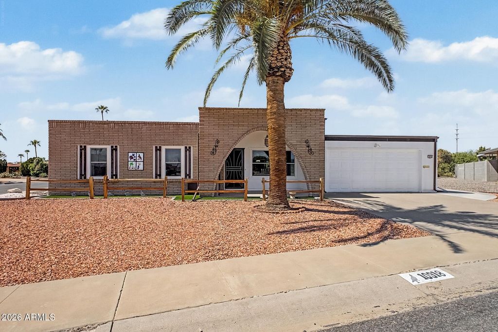 10918 W CAMPANA Drive, Sun City, AZ 85351 — exterior