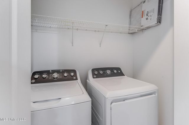 16060 S April Drive, Gulfport, MS 39503