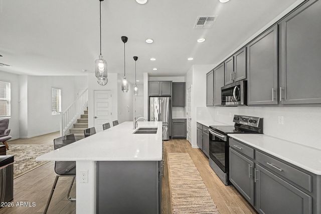 905 S CANAL Drive 14, Chandler, AZ 85225