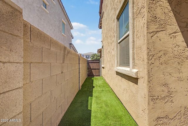 905 S CANAL Drive 14, Chandler, AZ 85225