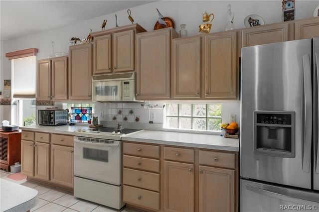 305 W Doerr Path, Hernando, FL 34442