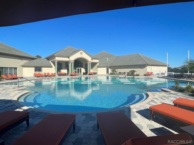 305 W Doerr Path, Hernando, FL 34442