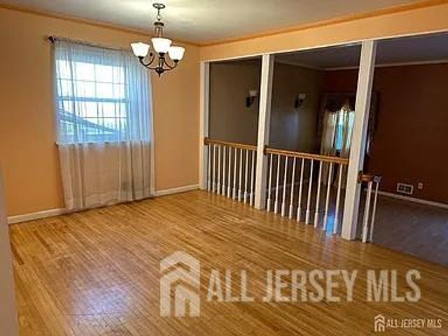 5 Hannah Drive, South Brunswick, NJ 08810