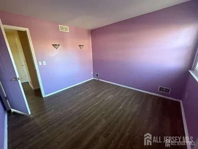 5 Hannah Drive, South Brunswick, NJ 08810