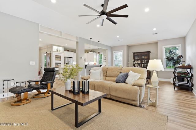 263 Champions Ridge Drive, Southern Pines, NC 28387