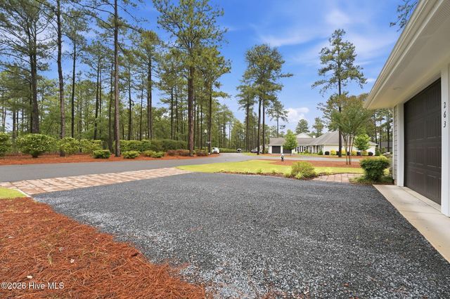 263 Champions Ridge Drive, Southern Pines, NC 28387