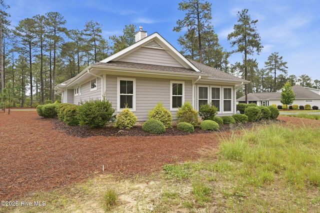 263 Champions Ridge Drive, Southern Pines, NC 28387